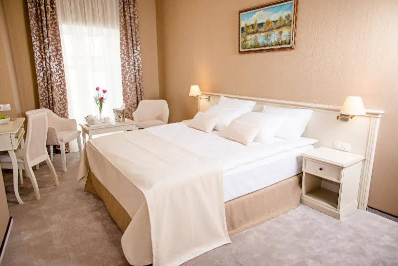 Pletnevskiy Inn Charkiw Exterior foto