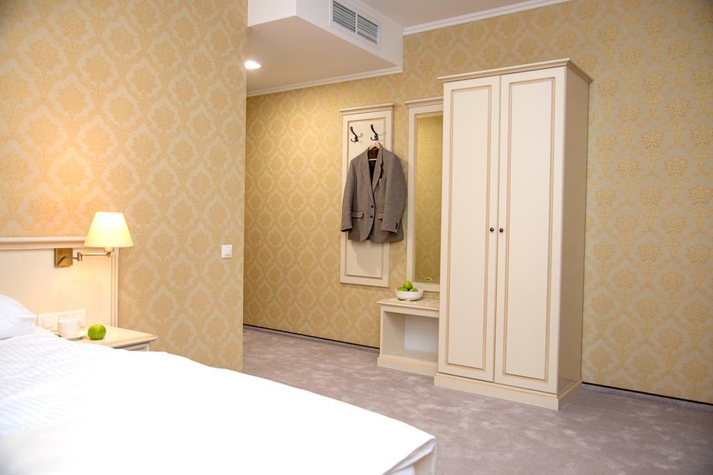 Pletnevskiy Inn Charkiw Exterior foto